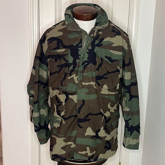 US Army Cold Weather Camouflage Field Coat Size Large Long With Hood - Picture 1 of 8
